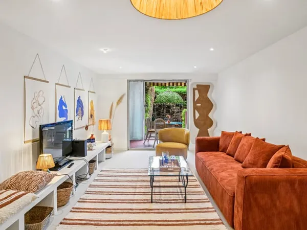 Appartement rénové à neuf avec jardin d'exception de 500 m²