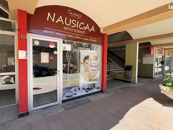 Boutique 147 m² Saint-Jean-de-Maurienne