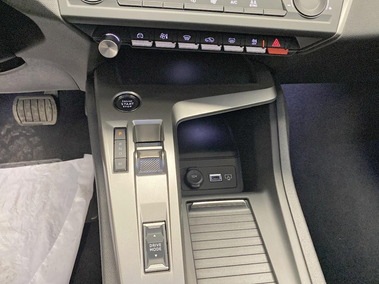 Peugeot 308 sw bluehdi 130ch s&s eat8 allure — photo 15