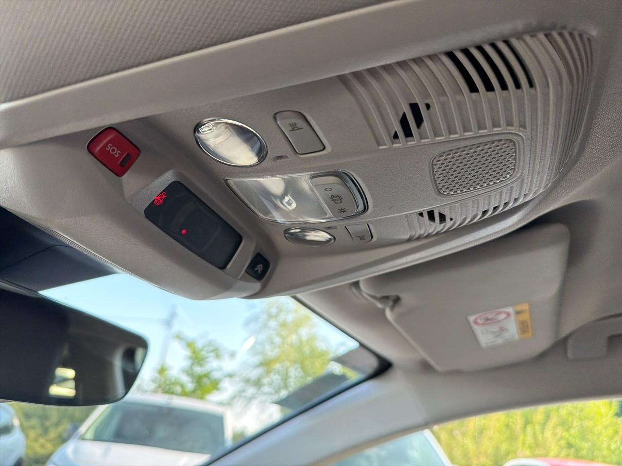 Citroën C5 Aircross hybrid 225ch shine pack e-eat8 — photo 25