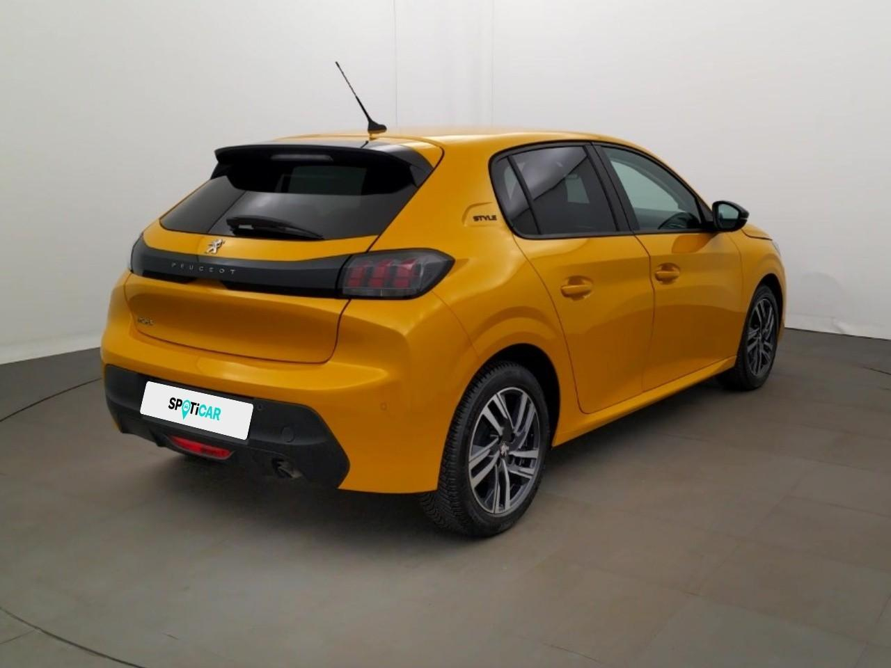 Peugeot 208 puretech 100 s&s bvm6 style — photo 5