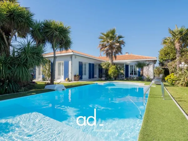 Maison 6 pièces 180 m²