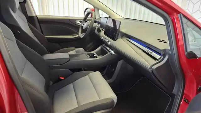 Mg Mg4 ev urban 54 kwh - 118 kw — photo 19