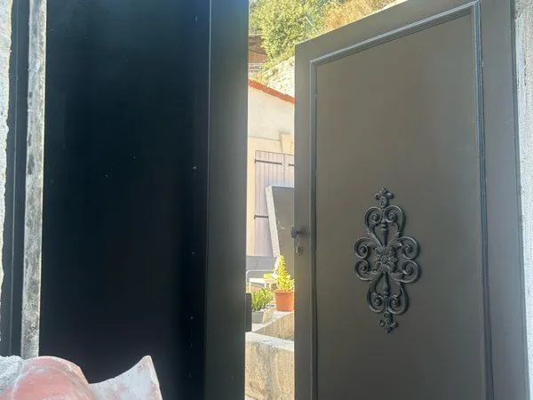 Location appartement sur les haut de grasse