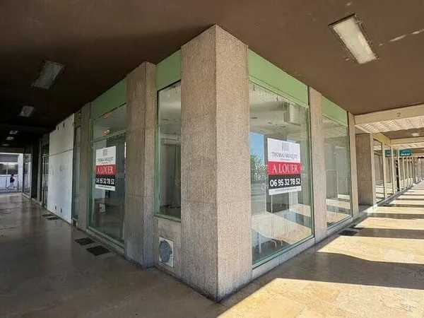 Local commercial 58 m²