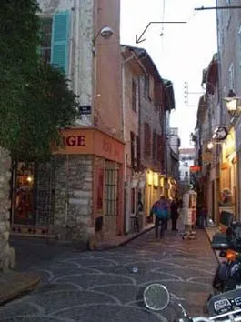 Studio de 18m2 à louer sur Antibes