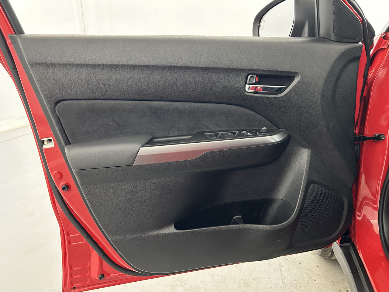 Suzuki Vitara — photo 11