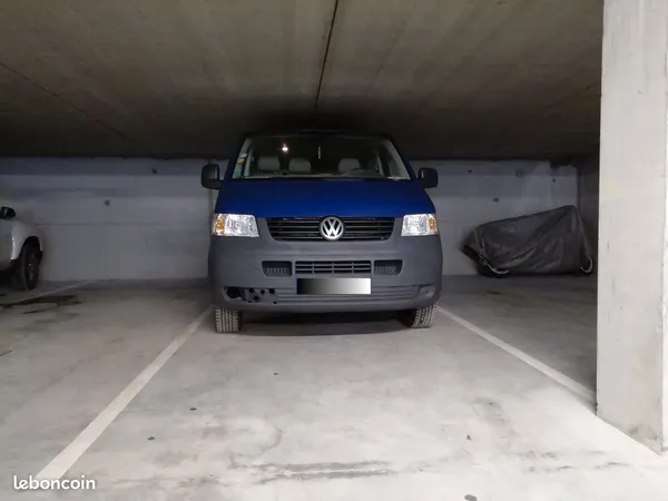 Place de parking en sous-terrain