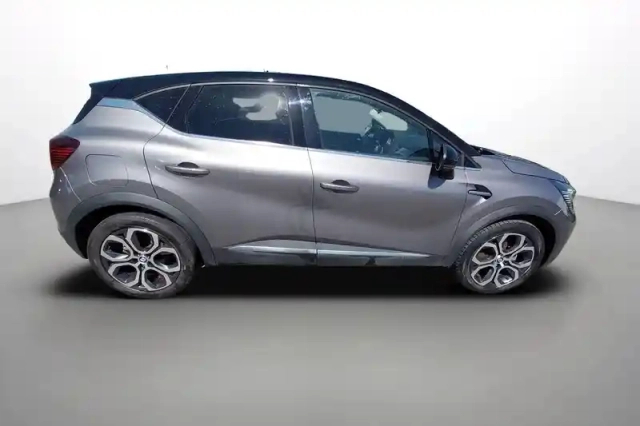 Renault Captur e-tech 145 - 21 — photo 7