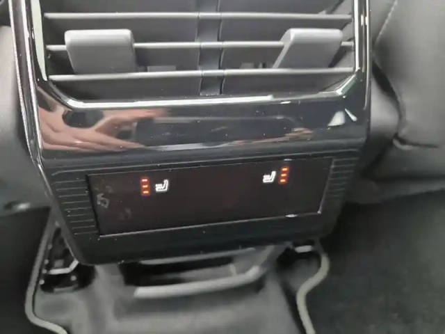 Peugeot 3008 hybrid 145 e-dcs6 — photo 60