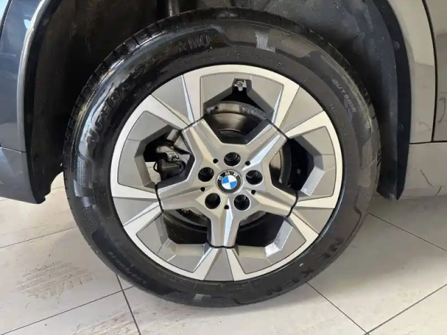 Bmw X1 sdrive 18i 136ch dkg7 — photo 17