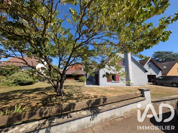 Maison 7 pièces 166 m²