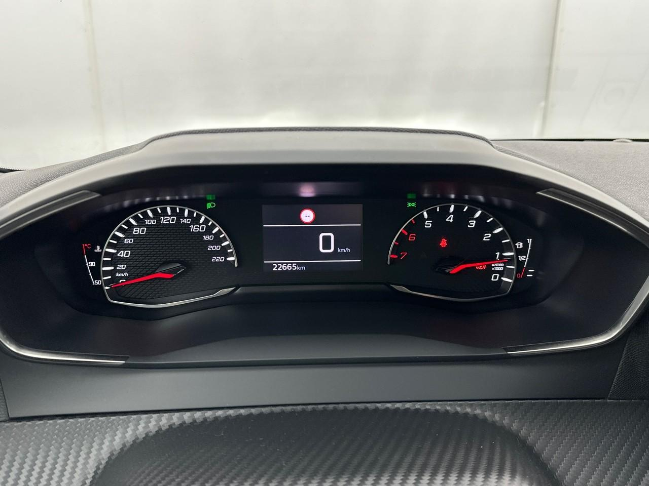 Peugeot 208 puretech 100 s&s bvm6 style — photo 21
