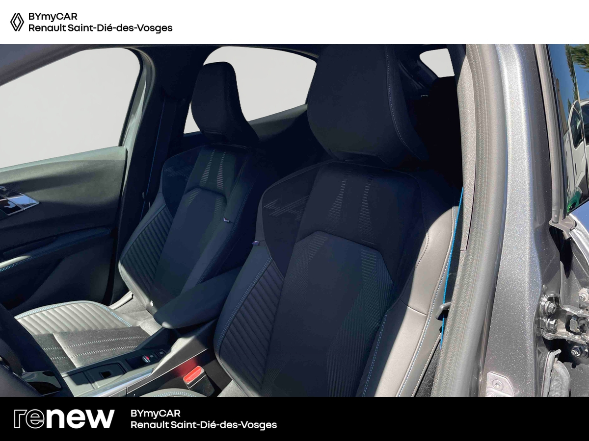 Renault Clio E-Tech full hybrid 160 ch — photo 11