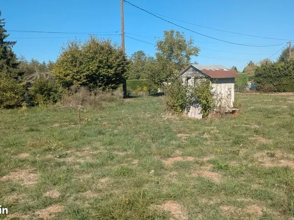 Terrain à bâtir à Pesmes