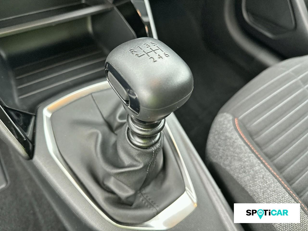Peugeot 208 1.2 puretech 100ch s&s active — photo 14
