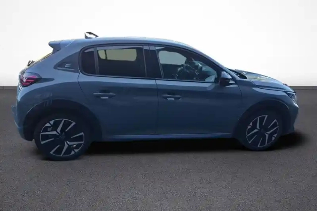 Peugeot 208 electrique 50 kwh 136ch — photo 32