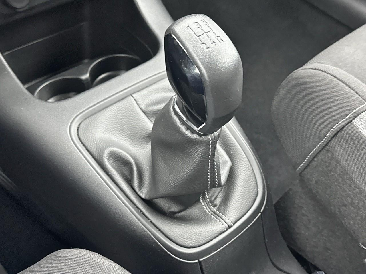 Citroën C3 puretech 83 s&s bvm5 c-series — photo 27