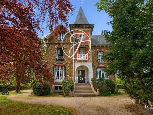 Le Vésinet - IBIS - Maison ancienne - 6 chambres - 250m² - Terrain 1800m².