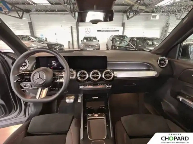 Mercedes Glb 200 d 8g-dct — photo 12