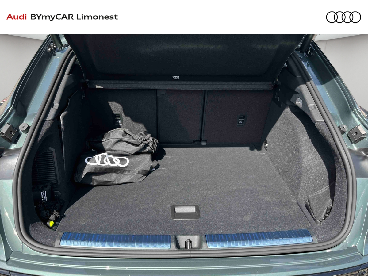 Audi Q3 Sportback e-hybrid 272 ch S tronic 6 — photo 12