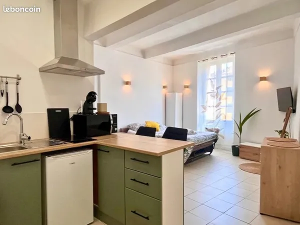 Studio meublé rénové