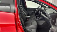 Toyota Yaris 116h Première 5p — photo 15