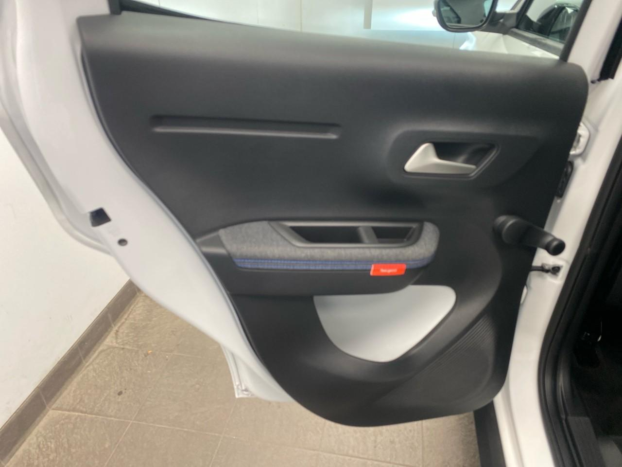 Citroën C3 turbo 100 ch manuelle plus — photo 20