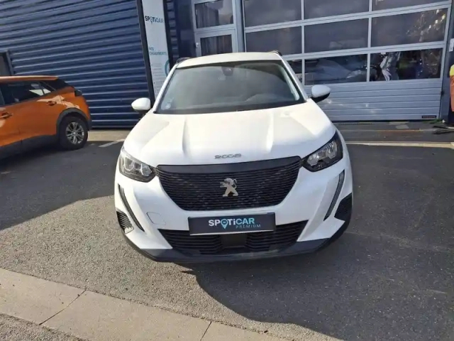 Peugeot 2008 puretech 130 s&amp;s bvm6 — photo 8
