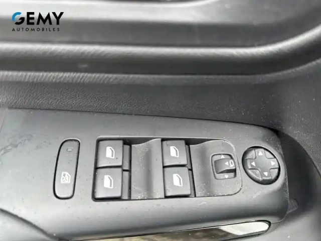 Citroën C5 Aircross puretech 130 s&amp;s eat8 — photo 12