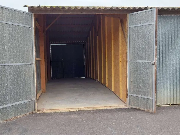 Garage/Parking 36 m²
