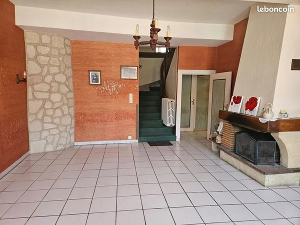 Maison 10 pièces 159m2