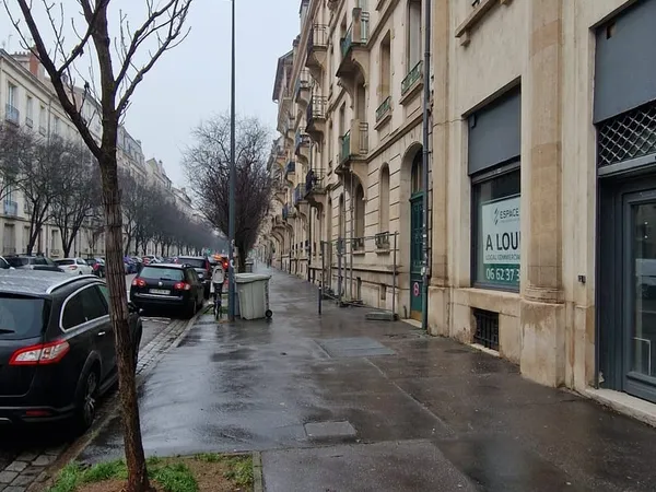 LOCAL COMMERCIAL 354 M² A VENDRE A NANCY
