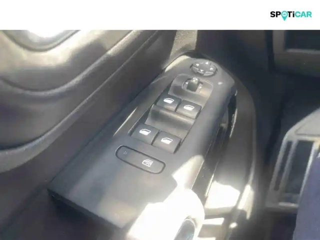 Citroën C5 Aircross hybrid 225ch shine pack e-eat8 — photo 13