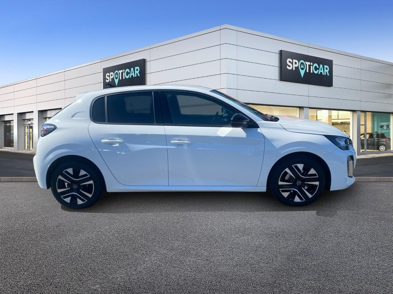 Peugeot 208 1.2 puretech 100ch s&s allure — photo 4