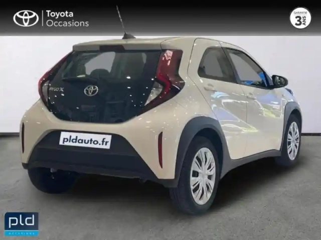 Toyota Aygo X 1.0 vvt-i 72ch dynamic my23 — photo 7