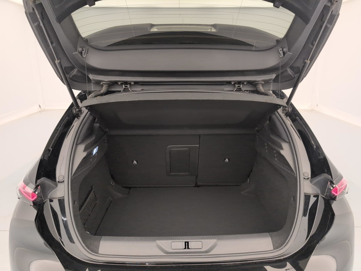 Peugeot 308 — photo 11