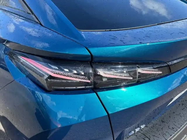 Peugeot 408 puretech 130 ch s&amp;s eat8 — photo 37