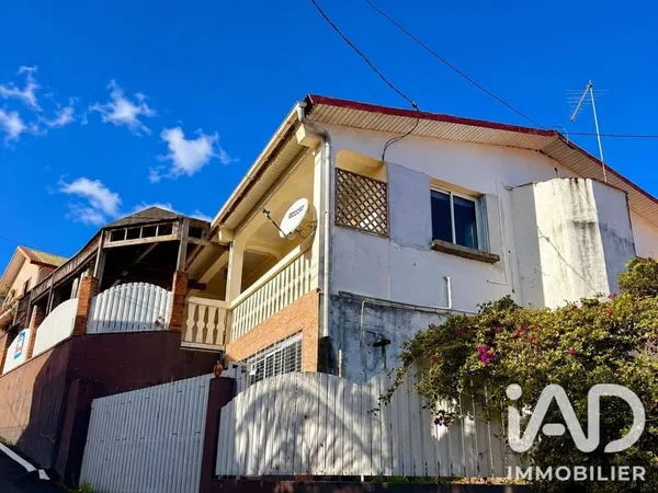 Maison 5 pièces 140 m²