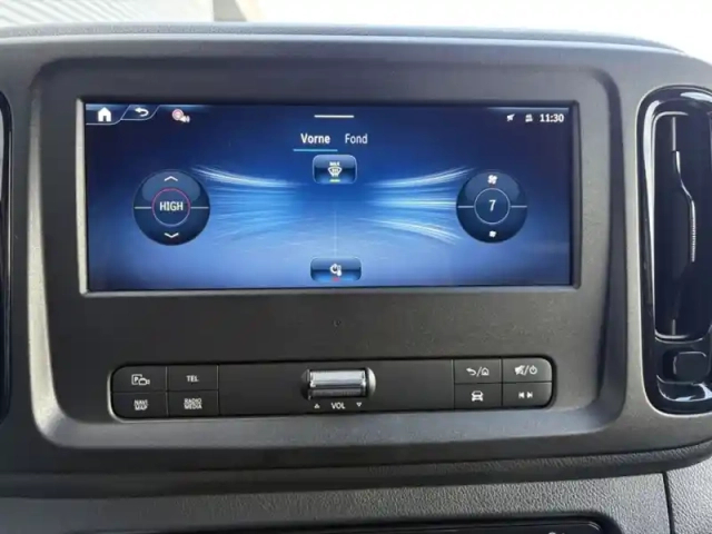 Mercedes Vito 119 cdi tourer pro long — photo 13