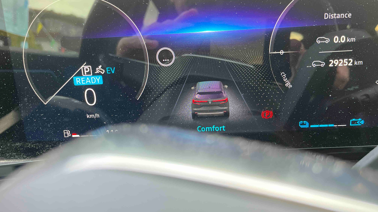 Renault Austral E-Tech hybrid 200 — photo 9