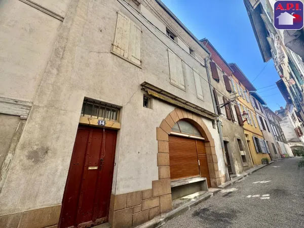 Maison 8 pièces 241 m²