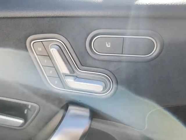 Mercedes Classe A 250 e hybrid eq amg line — photo 17
