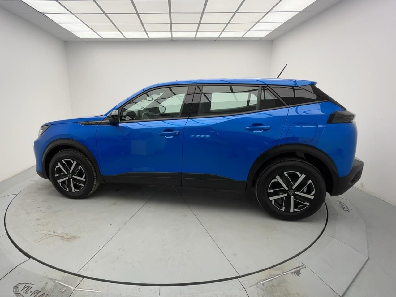 Peugeot 2008 hybrid 136 e-dcs6 style — photo 2