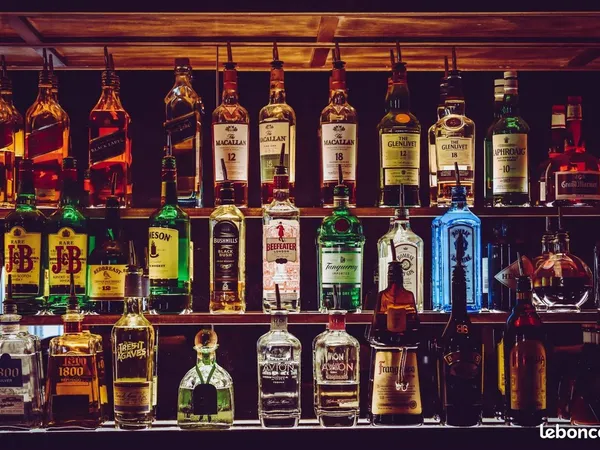 EN VENTE - Fonds de commerce - Bar - Vieux-Lille