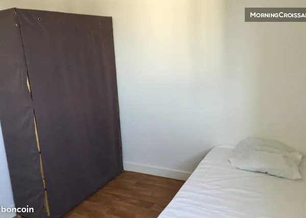 Studio 1 pièce 14 m²