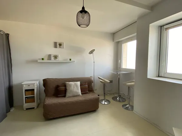Studio 1 pièce 22 m²