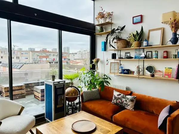 Vends magnifique Duplex avec terrasse Coutures-Bas Montreuil