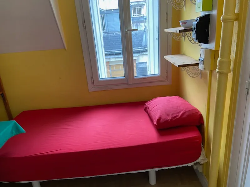 Photo 1