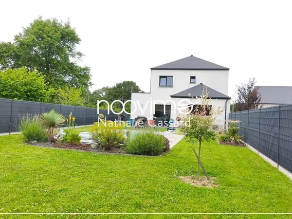 Maison contemporaine de 2023 130 m2 4 chambres DPE A